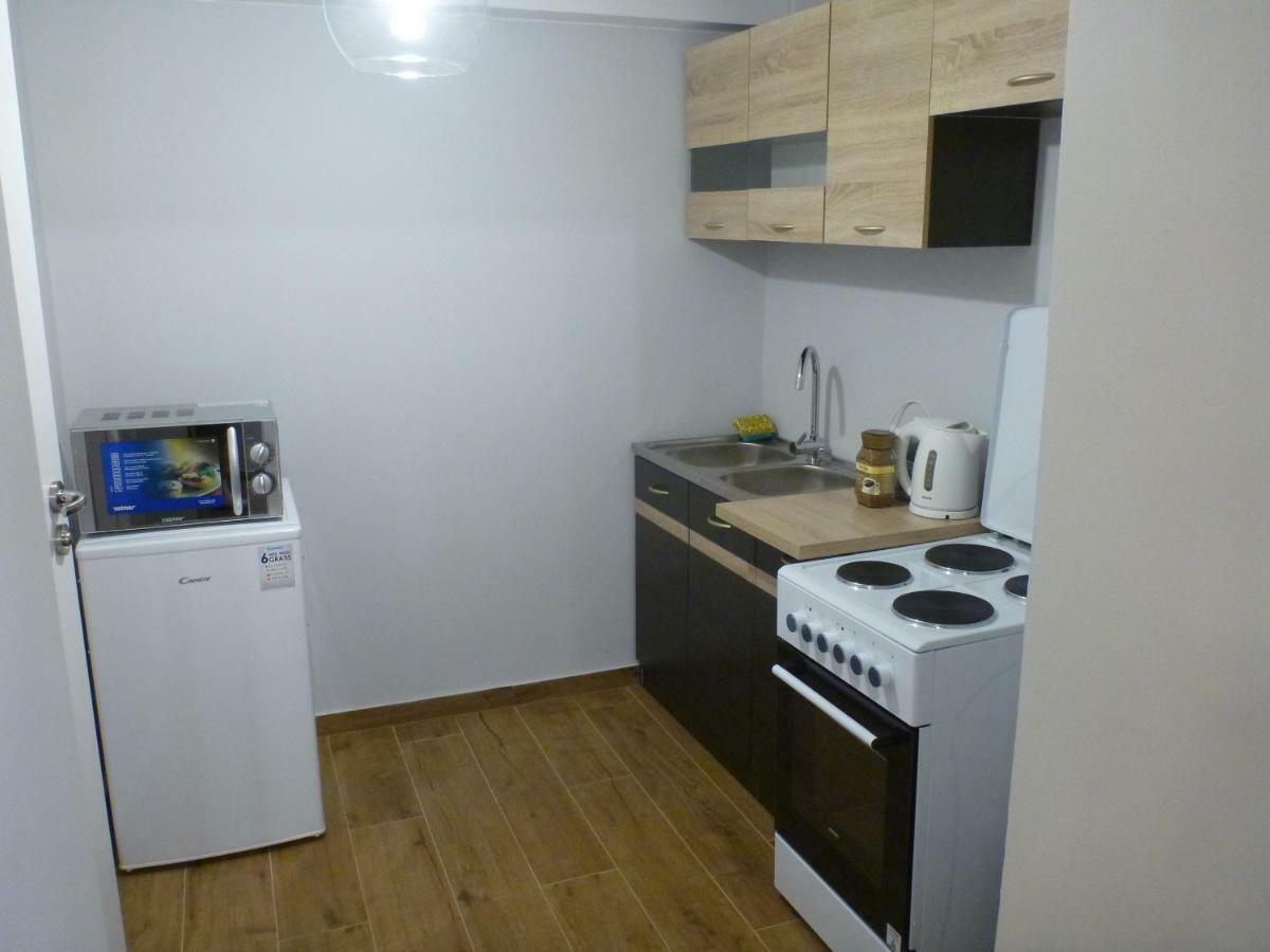 Apartament Na Brodatego Wroclaw Bagian luar foto